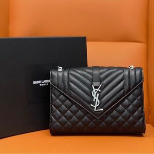 SAINT LAURENT ENVELOPE SMALL BAG